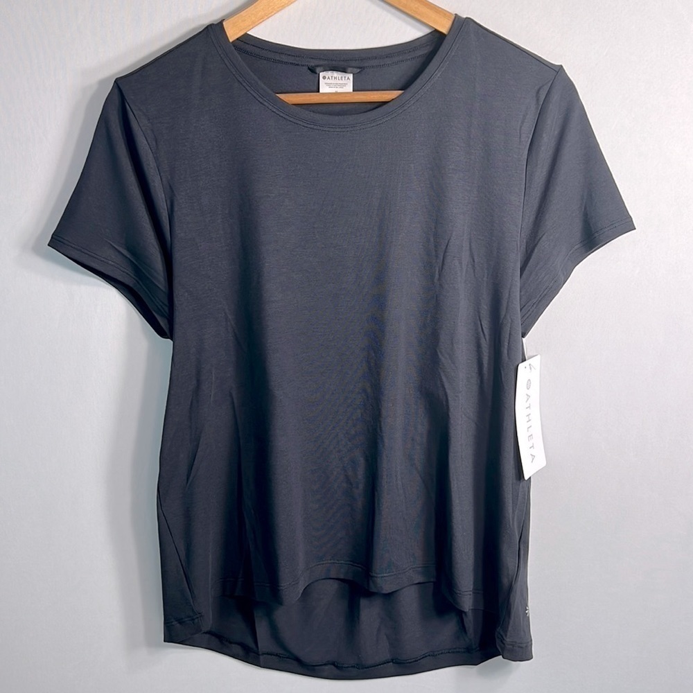 Athleta Air Out Cinch Tee size M NWT - Picture 3 of 7